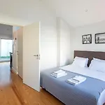 Lovelystay - Cozy 1br In Santa Catarina W/ Balcony Apartmán *