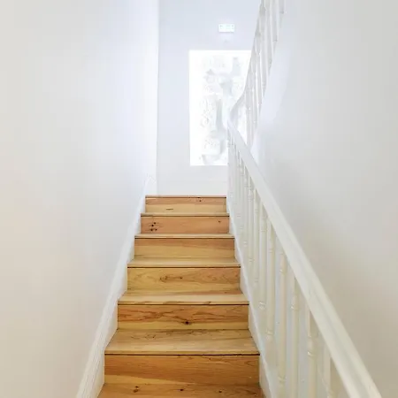 Lovelystay - Cozy 1br In Santa Catarina W/ Balcony Apartment