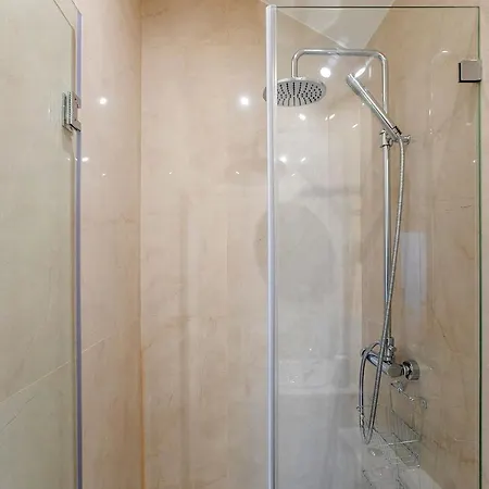 Apartment Lovelystay - Cozy 1br In Santa Catarina W/ Balcony Porto