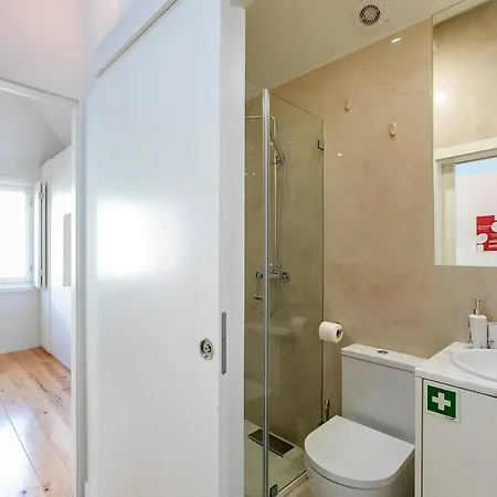 Lovelystay - Cozy 1br In Santa Catarina W/ Balcony *