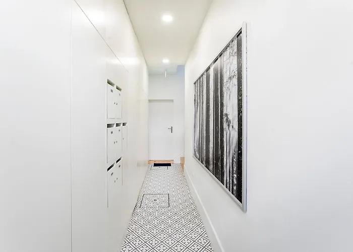 Apartamento Lovelystay - Cozy 1br In Santa Catarina W/ Balcony *